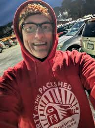 Trollhaugen Troll ❤️ لفرسف евм 09 UNg PACKS PACKSHED HED THE y ር IN מן 人上  ESHING FARM