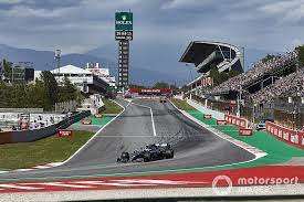 Hamilton a gagné le grand prix de bahreïn en lever de rideau de la campagne, ainsi que le la grille de départ du grand prix d'espagne. Le Grand Prix D Espagne De F1 Aura Bien Lieu En 2020