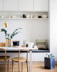Le Charme De Votre Coin Repas N Est Pas A Sous Estimer L Endroit Ou Vous Consommez La Plupart Banquette Salle A Manger Banquette Cuisine Petite Salle A Manger