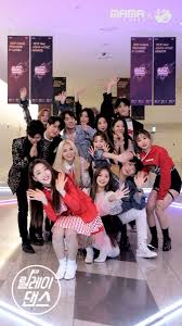Nayeon Bias Wrecker Changmin The Boyz Pop Singers Premiere