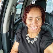 Ebony Hopper's Instagram, Twitter & Facebook