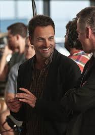 Jonny lee miller (born 15 november 1972 in london, england), grandson of bernard lee (m from the older james bond films), is an english actor. Sherlock Holmes Jonny Lee Miller Elementary Episode 6 Lee Miller Jonny Lee Miller Jonny Lee