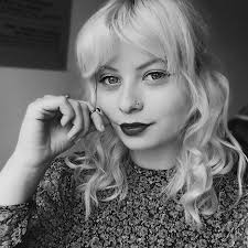 Louise Schofield (@louiseschofieldtv) • Facebook