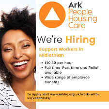 Aimee Mcintosh's Instagram, Twitter & Facebook