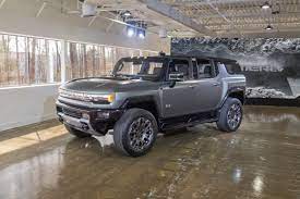 The hummer ev rides on adaptive air suspension and has an optional feature called extract mode. 2024 Gmc Hummer Ev Suv What We Know So Far