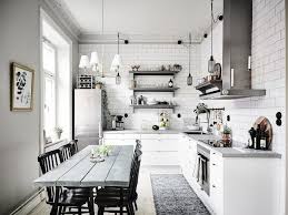 Baroque Et Suedois Planete Deco A Homes World Cuisines Deco Interieur De Cuisine Cuisine Minimaliste
