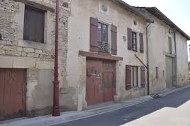 Proposée en formats standards : A Osne Le Val Pres De Joinville Des Primes Pour Ceux Qui Rachetent Des Maisons