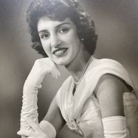 Fern Landry's Instagram, Twitter & Facebook