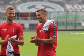 Jun 15, 2021 · ekstraklasa: Qqgnrnpwdqyjlm