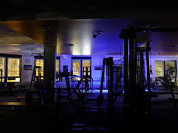 Fitnessstudios in bayern dürfen nach wie vor nicht öffnen. Fitnessstudio Frust Corona Regeln Lassen Kaum Spielraum Fur Training Panorama