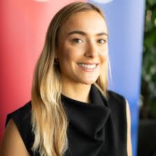 Goodbye & Thank you👏 This week I returned back to work from a restful and  well-needed holiday. Over the last 2 weeks I had the opportunity to relax,  reflect and eat plenty