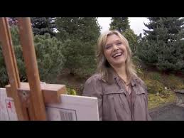 Ariana clarice richards is an american painter and former actress. Ariana Richards 20 Years After Jurassic Park Youtube