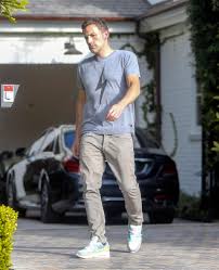 Owner of the second best chin in the world, director, actor, writer, producer and founder of eastern. Ben Affleck Es Un Hombre Nuevo Esta Recuperado De Su Alcoholismo E Impacta Con Su Transformacion Fisica Infobae