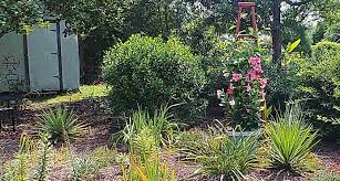 How to build a wooden garden obelisk step by wood trellis. Wooden Garden Obelisk Building A Garden Tuteur Climbing Trellis