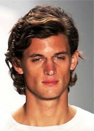 Men Classic Hairstyles For Curly Hair Curly Hairstyle Ideas Mens Hairstyles Medium Medium Length Hair Styles Wavy Hair Men