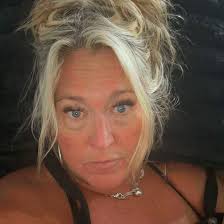 duffieboatworks Billfisher bringing in the FIRST QUALIFYING WHITE MARLIN 🎣  at 72 pounds worth $4.2 MILLION! Way to go…again! 😉