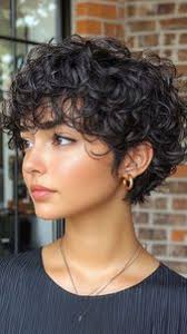 74 Short haircuts curly hair ideas in 2025