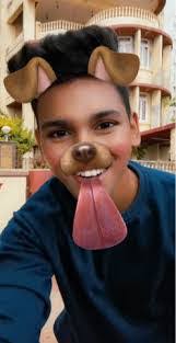 Emanuel Elliott's Instagram, Twitter & Facebook