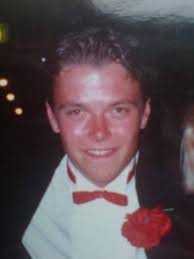 Hi everyone. I thought I'd post that I went to sand bay end of May. I  didn't see Robert Towell so asked the blues and they said he'd retired the  week before!!