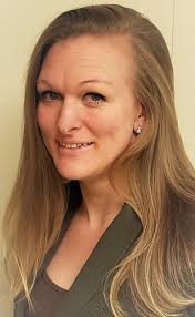 Megan Munson's Instagram, Twitter & Facebook