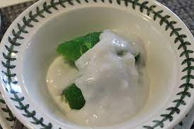 Dihasilkan dari parutan ubi kayu segar dan dinikmati bersama kepala santan, semamngnya ia sangat sukar untuk ditolak. Tepung Boko Ubi Kayu Azie Kitchen