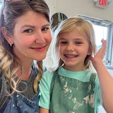 Does hatching multiple eggs at once decrease odds of getting a specific  Pokémon?