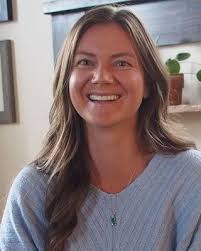 Danielle Cady's Instagram, Twitter & Facebook