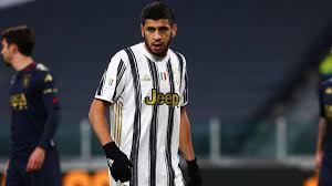 Learn all the details about hamza rafia (hamza rafia), a player in juventus on as.com. Juventus Infortunio Per Hamza Rafia Lesione Del Legamento Collaterale E Stop Di 15 20 Giorni Eurosport