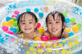Kini anda dapat menyediakan kolam mandi bola sendiri dirumah anda. 10 Rekomendasi Kolam Bola Anak Untuk Mandi Bola Di Rumah Bukareview