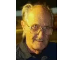 Robert Lannen's Instagram, Twitter & Facebook