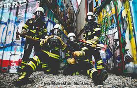 The surname gard was first found in kent where they held a family seat as lords of the manor. Feuerwehr Munchen Neue Schutzkleidung Von Texport Und S Gard Feuerwehr Magazin