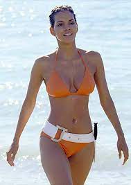 Berry put past bond girls to shame when she rocked this little number in die another day. Eres Bikini Bond Lifestyle