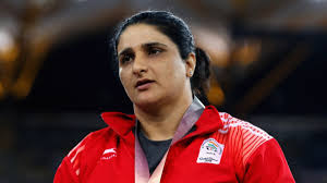 Haryana state government awarded the bhim award to seema in 2006. Grievance Committee Will Look Into Seema Punia S Demand Of Hyperandrogenism Test On Kamalpreet Kaur Afi Other News India Tv