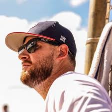 Ryan Mayhew (@mayhewr93)