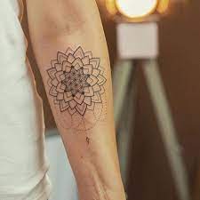 Delicate Geometric Mandala Tattoo By Dreamtattooatelier From Neuss Germany Geometrisches Mandala Tattoo Tattoos Neuss