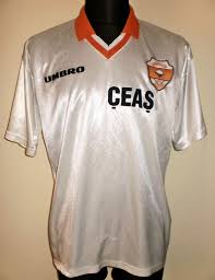 Adanaspor tarihinde bugün (11 nisan). Adanaspor Away Football Shirt 1998 1999 Sponsored By Ceas