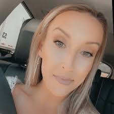 Carla Ray's Instagram, Twitter & Facebook