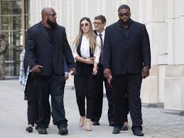 Muchos me conocen pero pocos saben quien soy. El Chapo Wife Emma Coronel Aispuro To Be Jailed Pending Bail Hearing