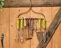 This not only keeps them organized and out of the way. 41 Clever Diy Garden Tool Storage Ideas Seasonal Preferences
