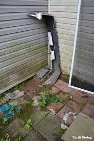 Adding Curb Appeal To A Rental Property With Paint Flowers And Pressure Washing Curb Appeal Rental Property Outdoor Cleaning