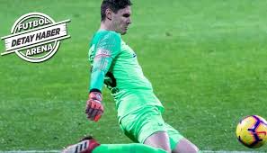 Kayserispor son olarak galatasaray'da forma giyen kaleci eray i̇şcan ile 2 yıllık sözleşme imzalamıştır. Kayserispor Da Kaleci Lung Dan Olaganustu Performans
