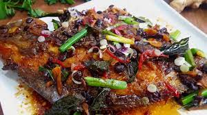 Sesuai sangat untuk kelainan masakan ikan. Ikan Goreng Masak Taucu Fried Fish In Fermented Bean Sauce Youtube