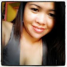 Desiree Roy's Instagram, Twitter & Facebook