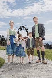 Fesch wird's: Trachtenmode im Frühling