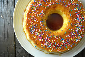 Beat the eggs with the sugar until a frothy mixture is obtained. Sugar Cookie Flan Flan De Galleta De Azucar Delish D Lites