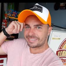 Vendo Pistão forjado 76mm pino 16mm Aparentemente e de moto de crozz Só  tenho esse de moto de crozz Todos outros de moto esportiva Dúvidas  41997579056 ou imbox