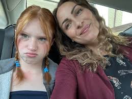 Funny girls. Love them. 💕🏆