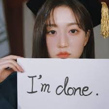 Wonjae Lee's Instagram, Twitter & Facebook