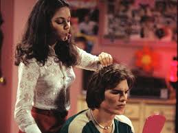 Her mother, elvira, is a physics teacher, her father, mark kunis, is a mechanical engineer, and she has. Mila Kunis And Ashton Kutcher Relationship History