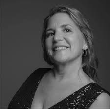 Tina Gorina, Soprano